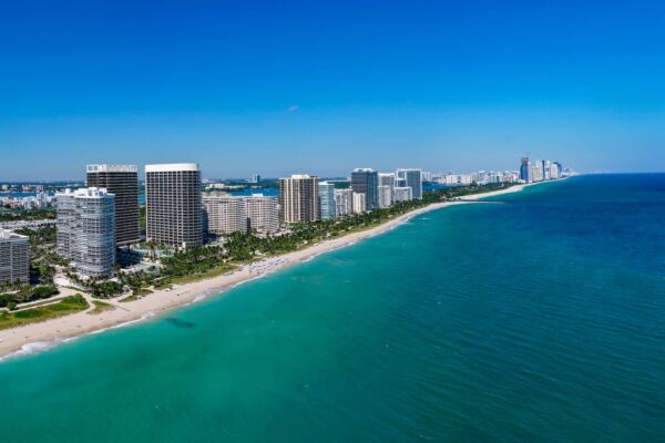 Bal Harbour map and guide to hotels near South Beach, Miami